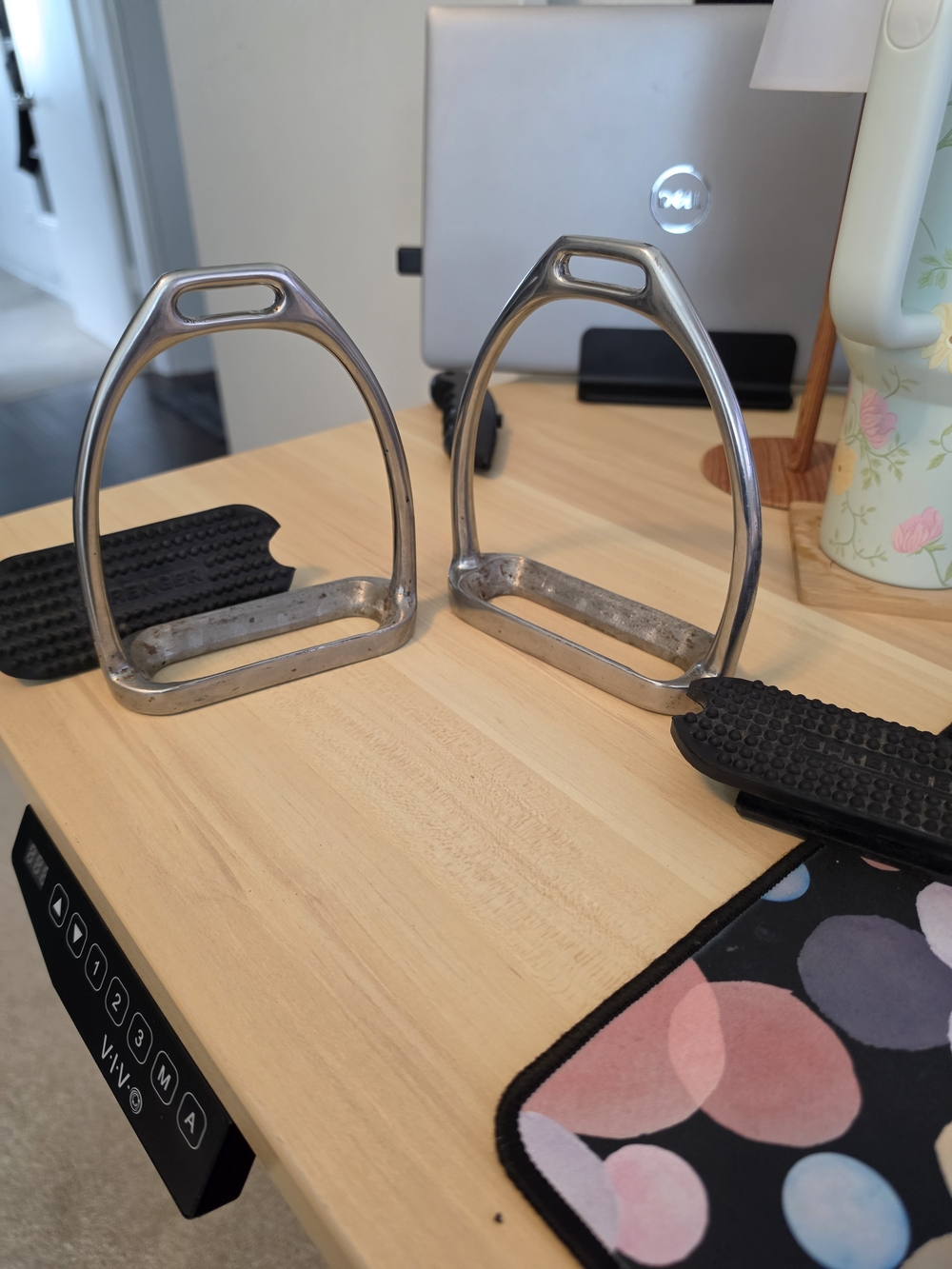 Stainless Steel English Riding Stirrups with Rubber Treads - Silver